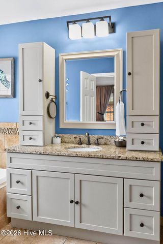 125 Lighthouse Drive, Carolina Beach, NC 28428