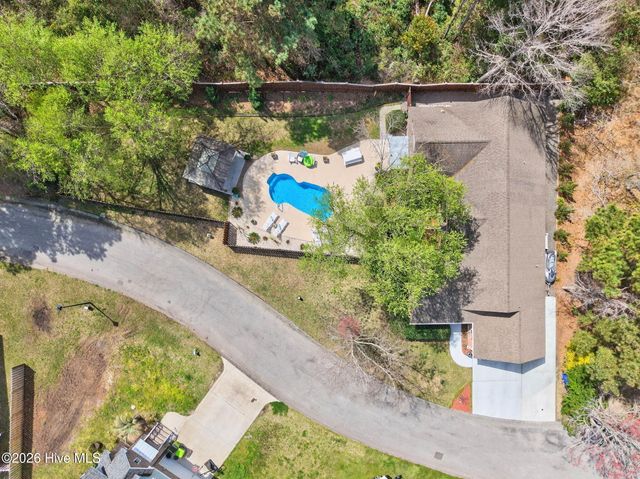 125 Lighthouse Drive, Carolina Beach, NC 28428