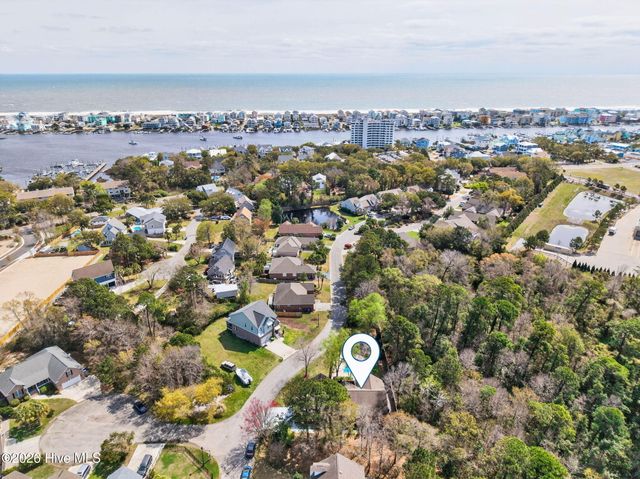 125 Lighthouse Drive, Carolina Beach, NC 28428
