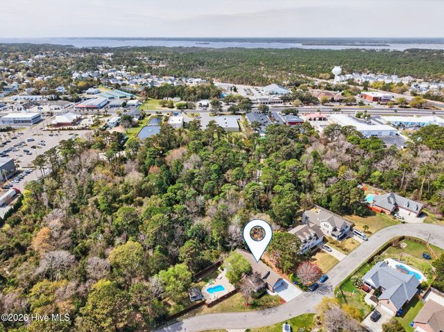 125 Lighthouse Drive, Carolina Beach, NC 28428