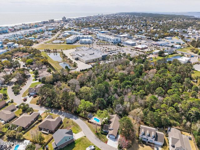 125 Lighthouse Drive, Carolina Beach, NC 28428