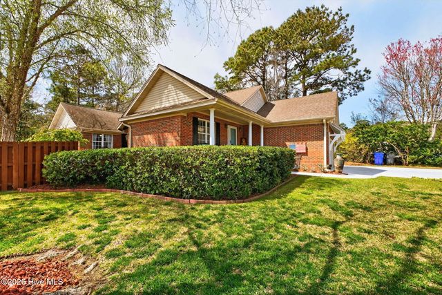 125 Lighthouse Drive, Carolina Beach, NC 28428