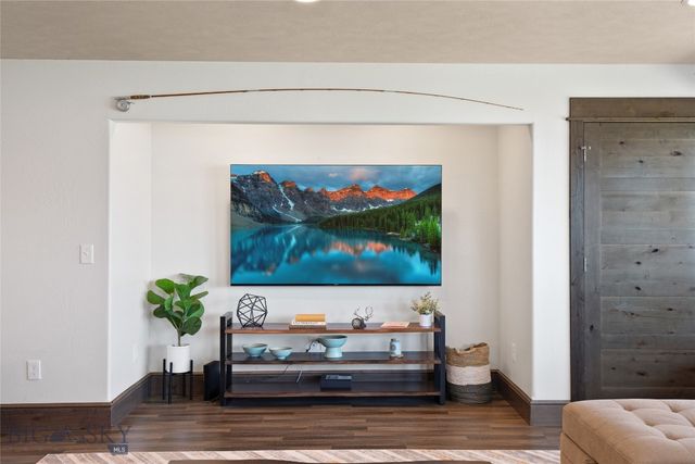 22 Jordan Lane N, Mcallister, MT 59729