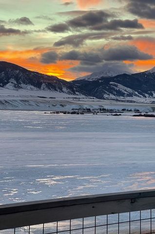 22 Jordan Lane N, Mcallister, MT 59729