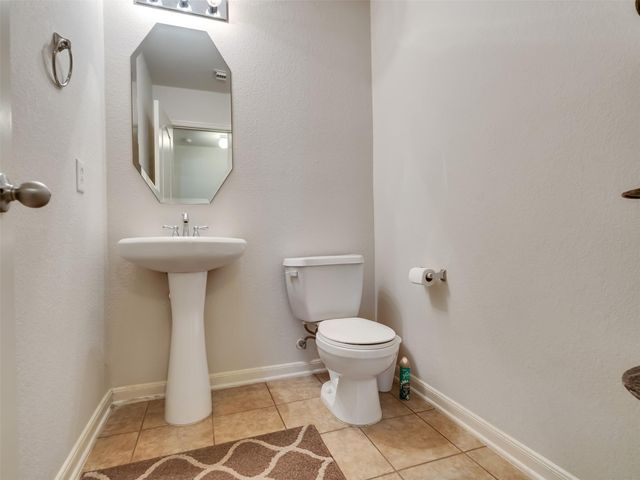 6902 Oleander Grove Way, Houston, TX 77049