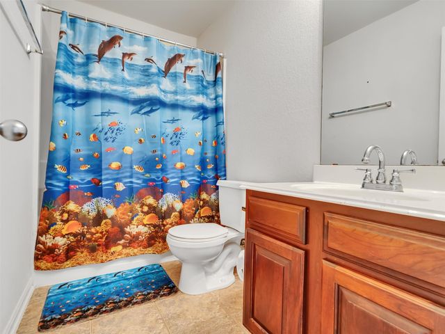 6902 Oleander Grove Way, Houston, TX 77049