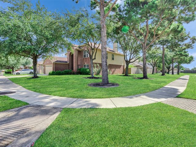 6902 Oleander Grove Way, Houston, TX 77049