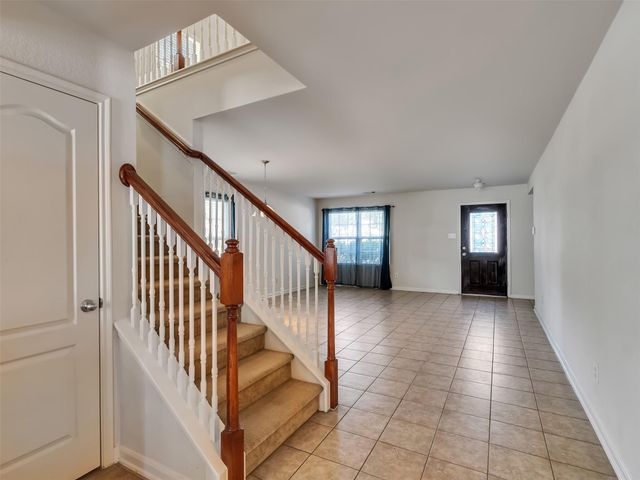 6902 Oleander Grove Way, Houston, TX 77049