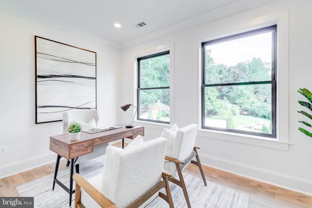 7102 ALGER RD, Falls Church, VA 22042