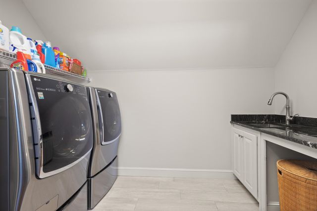 26 Snow Lane, Hollis, NH 03049