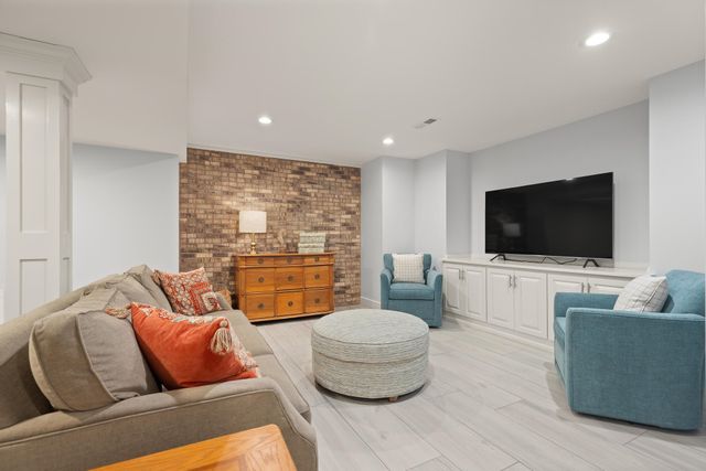 26 Snow Lane, Hollis, NH 03049