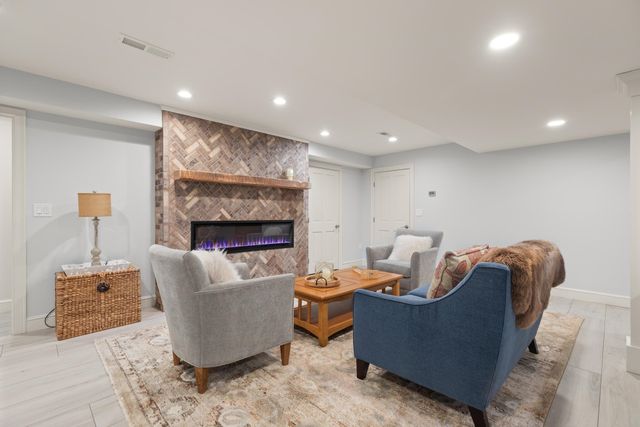 26 Snow Lane, Hollis, NH 03049