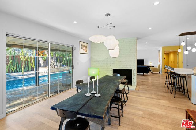 6570 Lakeridge Road, Los Angeles, CA 90068