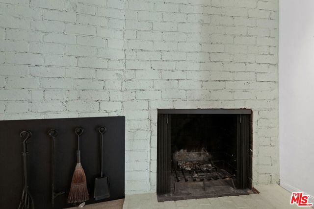 6570 Lakeridge Road, Los Angeles, CA 90068