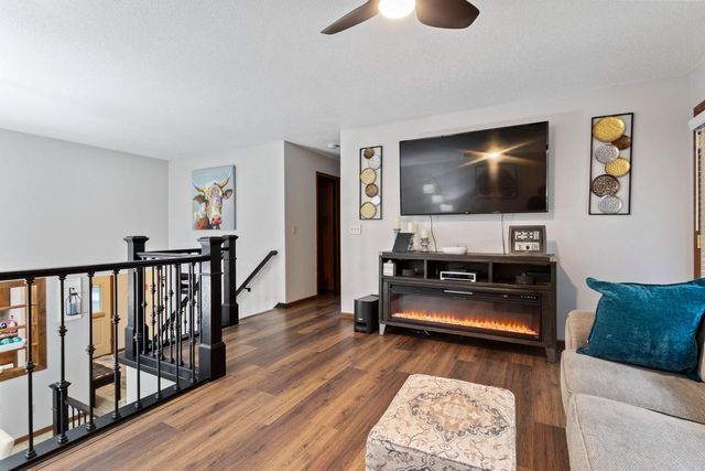 20919 Beaver Dam Court NE, Cedar, MN 55011