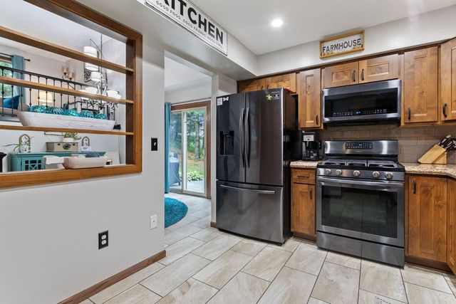 20919 Beaver Dam Court NE, Cedar, MN 55011