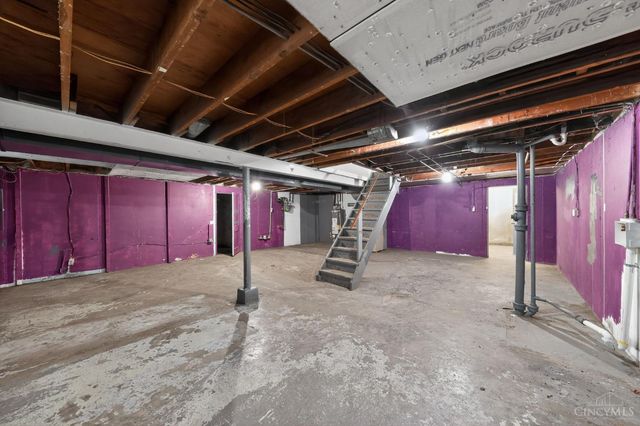 3097 Westwood Northern Boulevard, Cincinnati, OH 45211