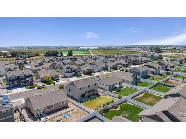 956 Maplebrook Dr, Windsor, CO 80550