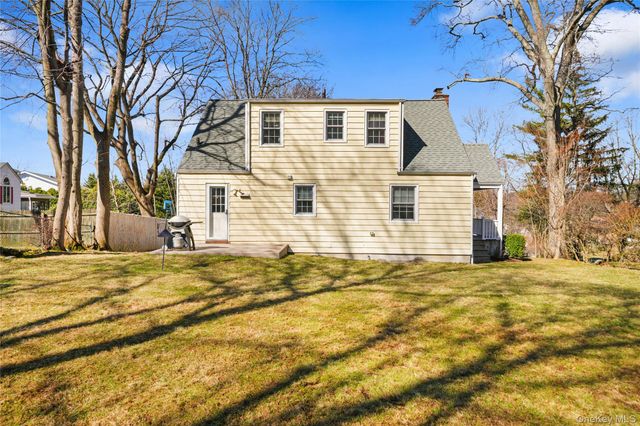 5 Birch Street W, White Plains, NY 10607