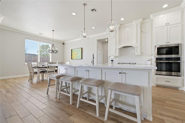 4852 Montie Circle, Tuttle, OK 73089