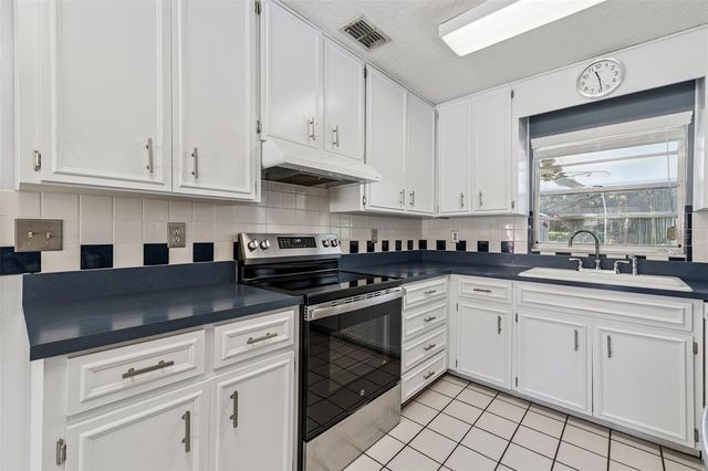 107 SUGAR CREEK ROAD, Winter Haven, FL 33880