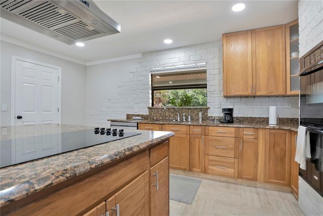 2724 ARDON AVENUE, Orlando, FL 32833