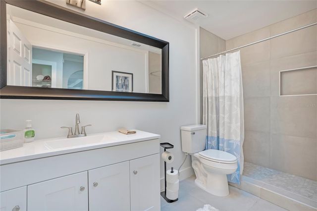 2724 ARDON AVENUE, Orlando, FL 32833