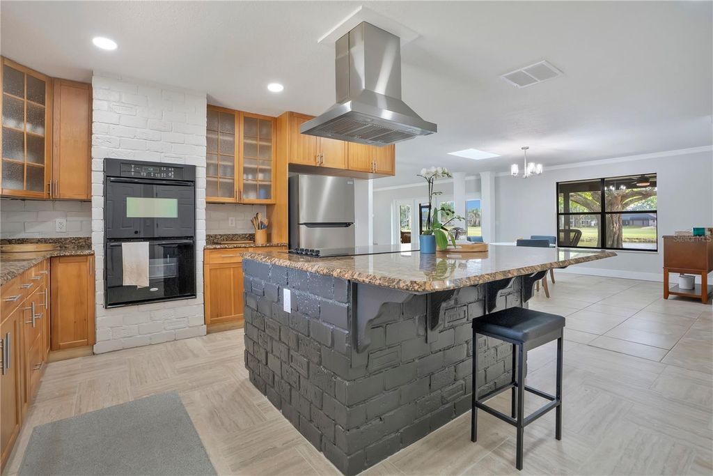 Image 16 of property listing at 2724 ARDON AVENUE, Orlando, FL 32833