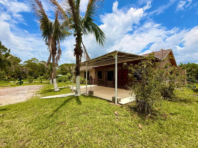 14539 N 60th Ct Court N, The Acreage, FL 33470