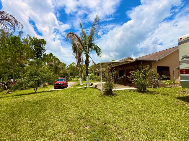 14539 N 60th Ct Court N, The Acreage, FL 33470