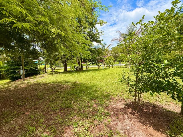 14539 N 60th Ct Court N, The Acreage, FL 33470