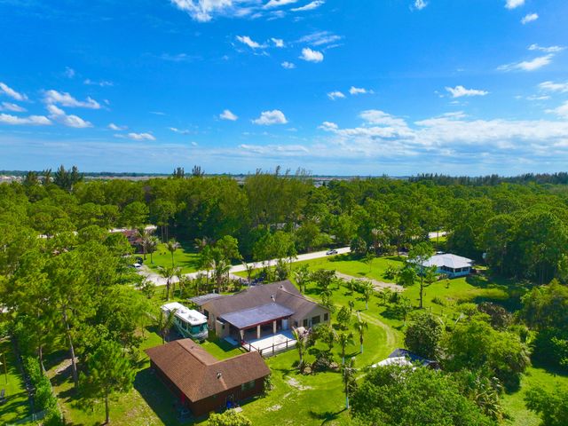 14539 N 60th Ct Court N, The Acreage, FL 33470