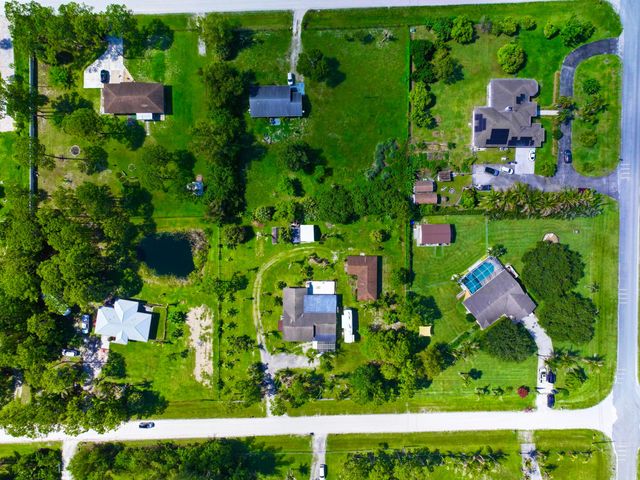 14539 N 60th Ct Court N, The Acreage, FL 33470