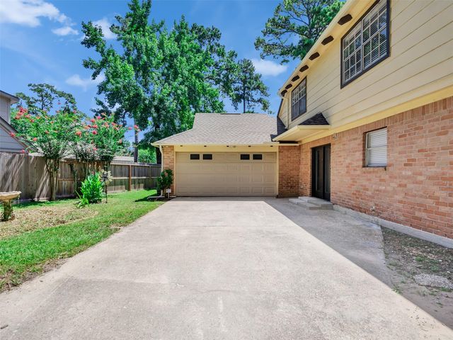 14134 Cleobrook Drive, Houston, TX 77070