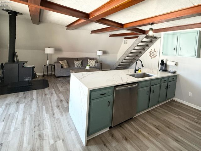 123 Bellevue Avenue, Sandusky, OH 44870