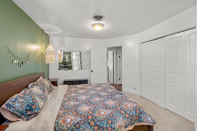 708 S Peach Street, Medford, OR 97501