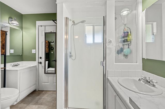 708 S Peach Street, Medford, OR 97501