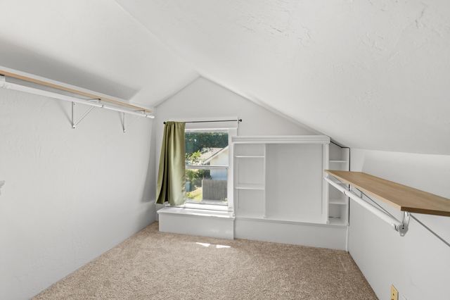 708 S Peach Street, Medford, OR 97501