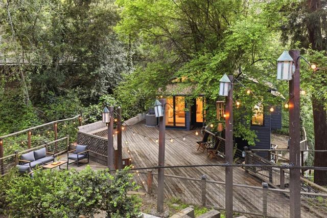 3514 Oak Knoll Drive, Redwood City, CA 94062