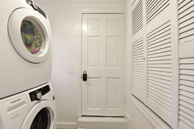 3514 Oak Knoll Drive, Redwood City, CA 94062