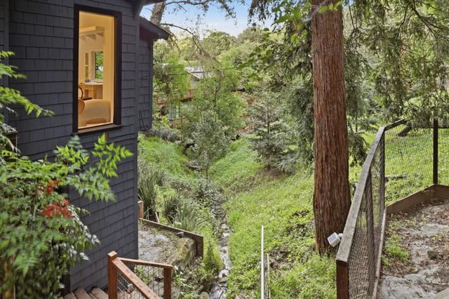 3514 Oak Knoll Drive, Redwood City, CA 94062