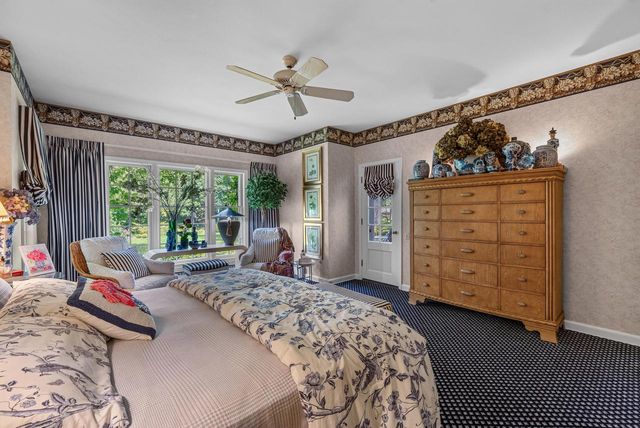 7861 N Regent COURT, Fox Point, WI 53217