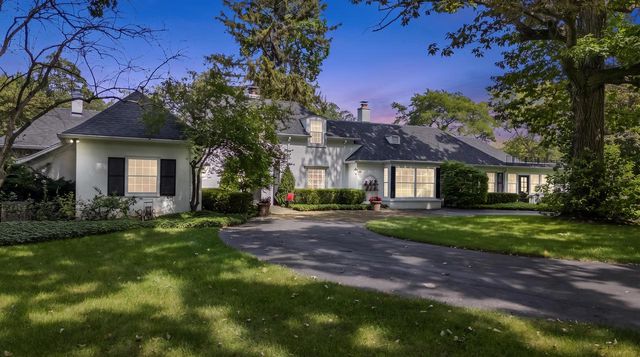 7861 N Regent COURT, Fox Point, WI 53217
