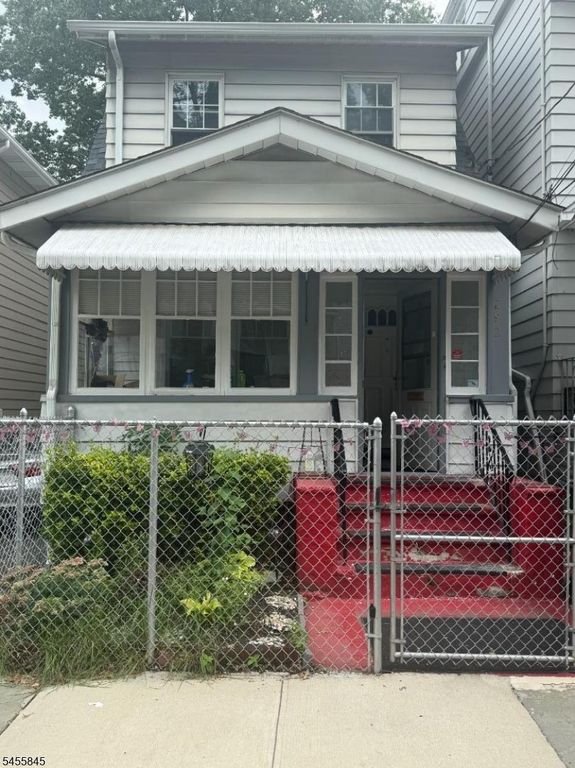 292 Smith St, Newark City, NJ 07106 — exterior