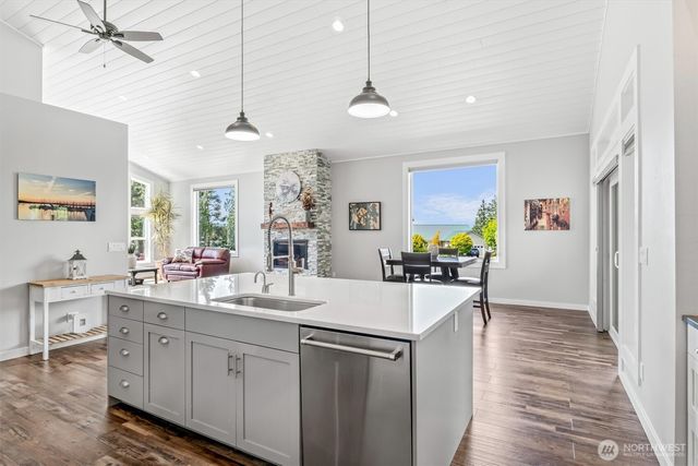46 Port Townsend Bay Drive, Port Hadlock, WA 98339