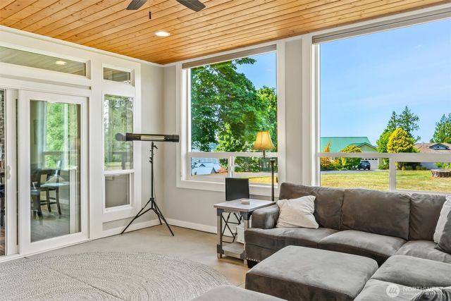46 Port Townsend Bay Drive, Port Hadlock, WA 98339