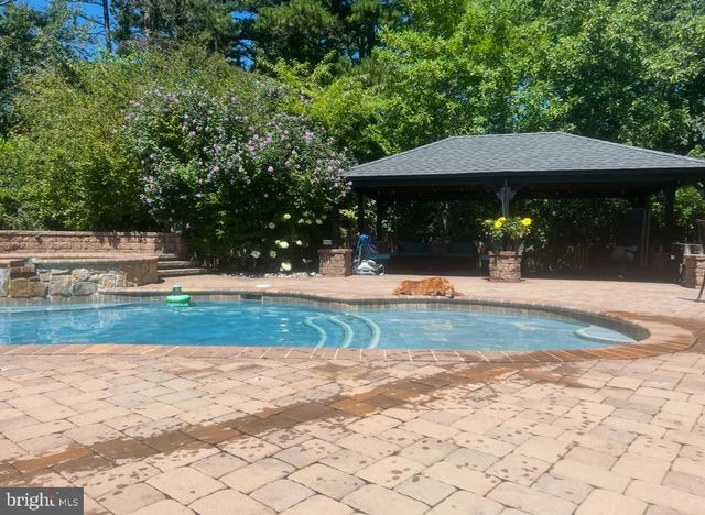 126 DEERFIELD AVE, Marlton, NJ 08053