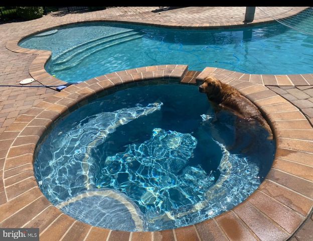 126 DEERFIELD AVE, Marlton, NJ 08053