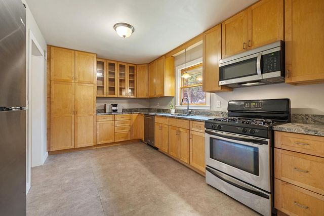 5117 Windsor Avenue, Edina, MN 55436