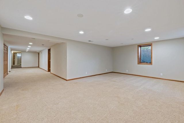 5117 Windsor Avenue, Edina, MN 55436